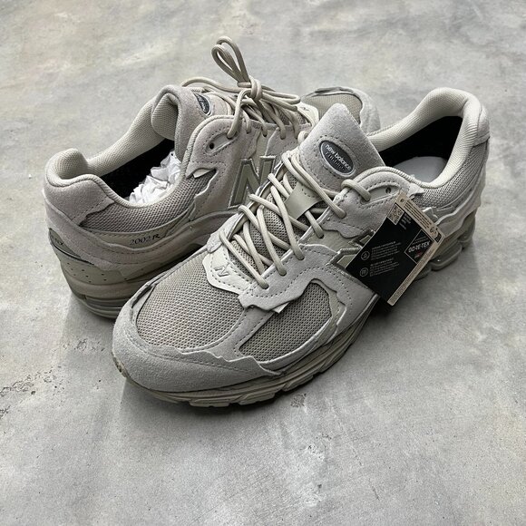 New Balance Other - New Balance 2002R Protection Pack Men's Sz 10 Shipyard U2002DXC New Damaged Box